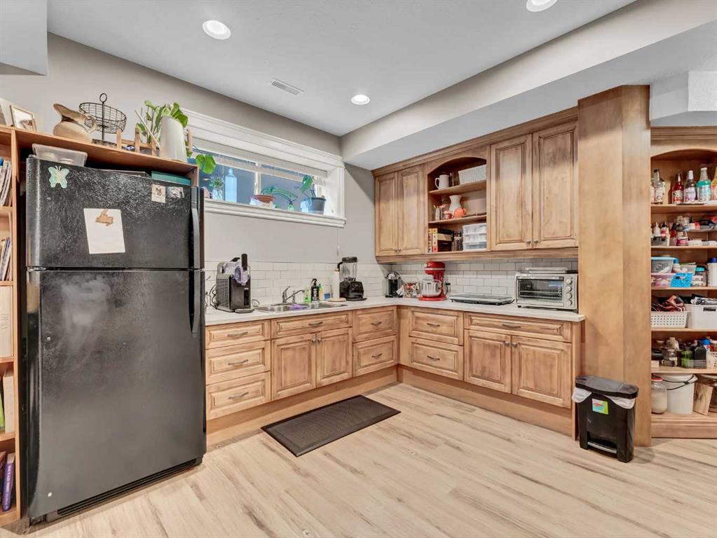 102 Sundown Road SW