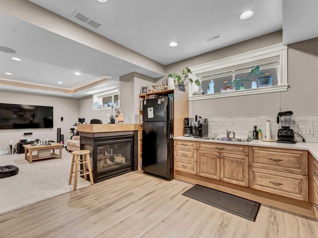 102 Sundown Road SW