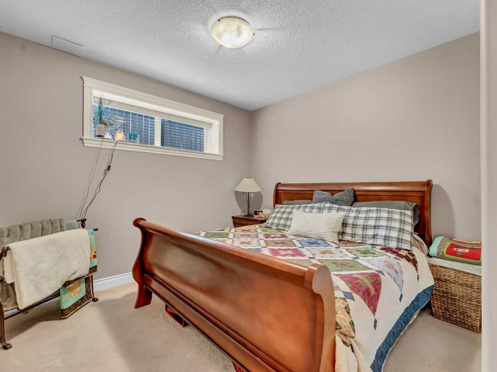 102 Sundown Road SW