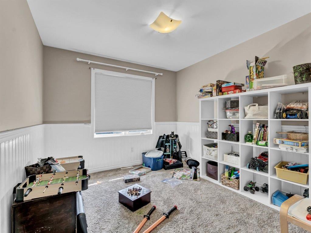 160 Sprague Way SE