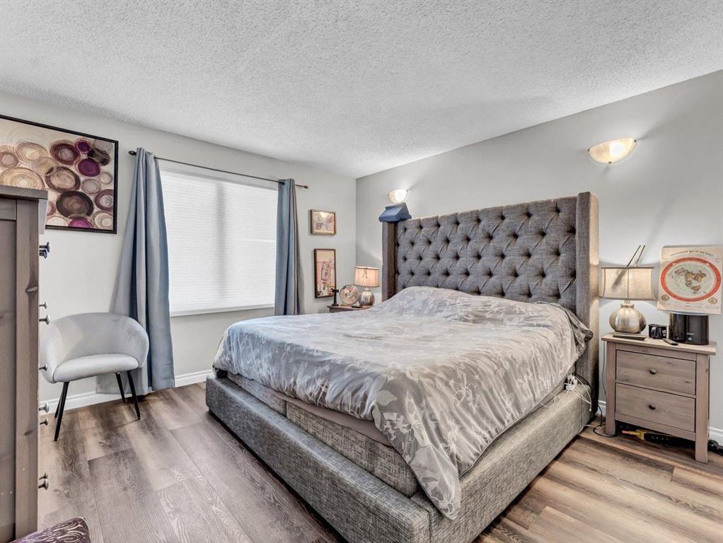 160 Sprague Way SE