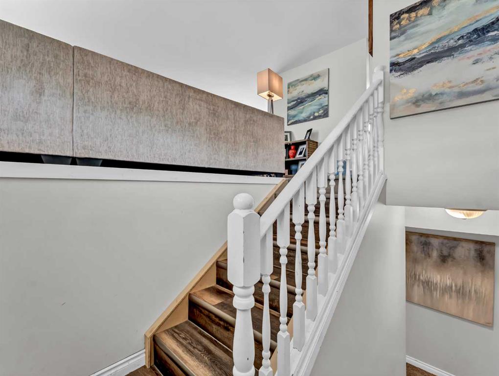 160 Sprague Way SE