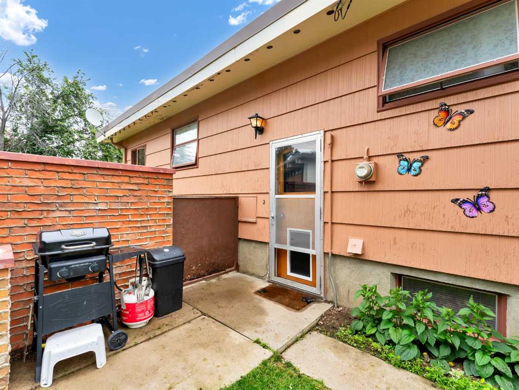 164 Muir Crescent NW