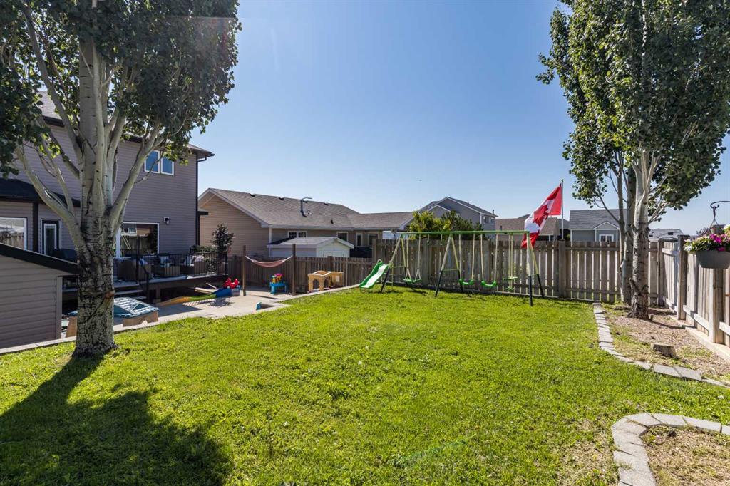 84 Terrace View NE