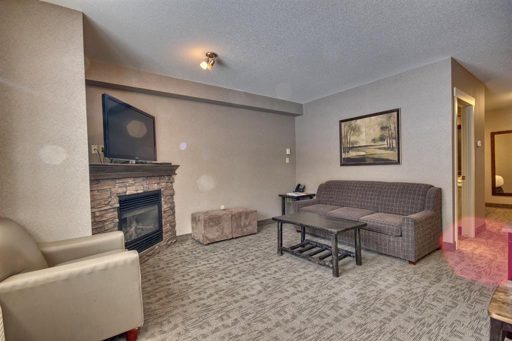 #603 (lower) 405 4 Street 