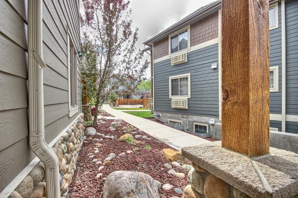 #603 (lower) 405 4 Street 