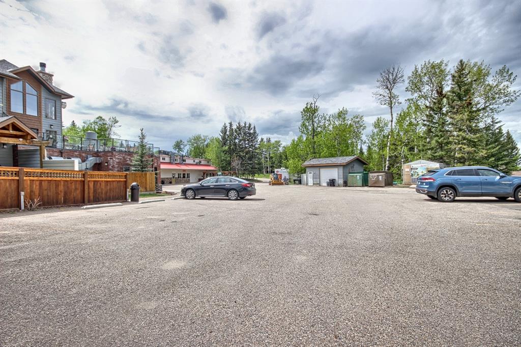 #603 (lower) 405 4 Street 