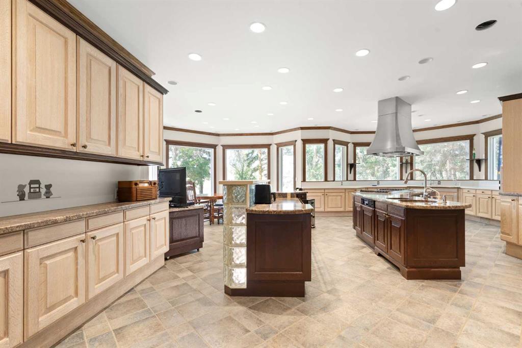 12332 Range Road 52A  