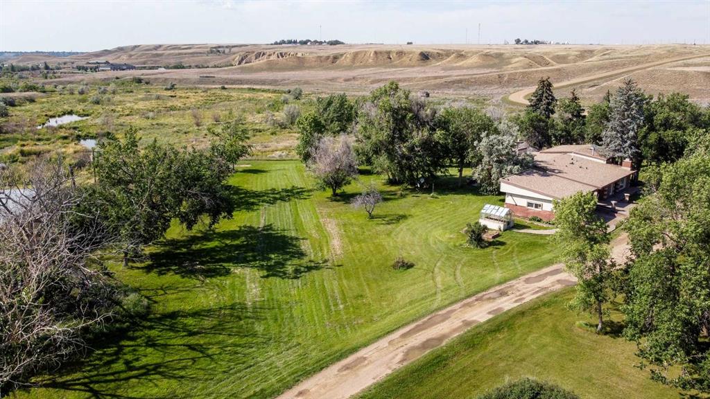 12332 Range Road 52A  