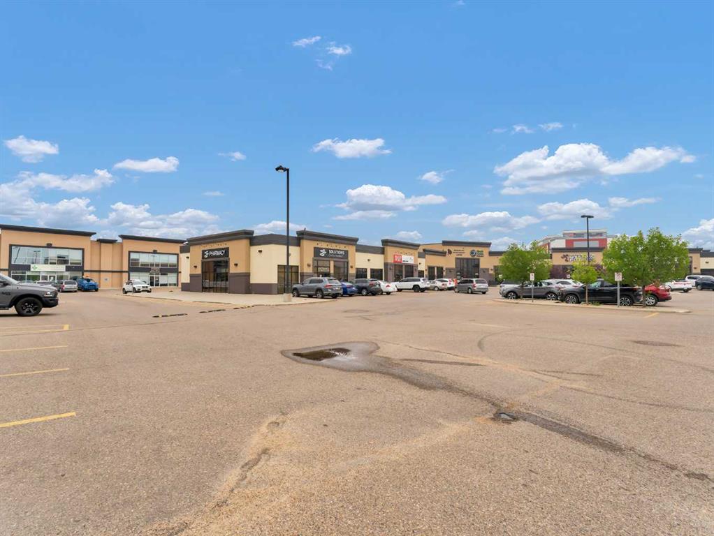 #2 2010 Strachan Road SE