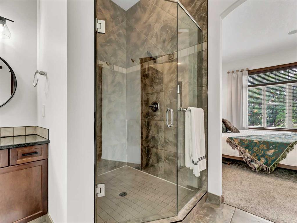 247 Sierra Road SW