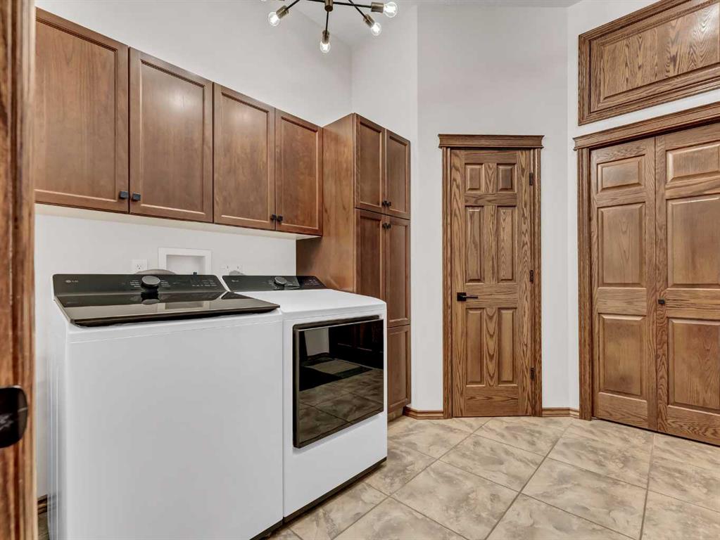 247 Sierra Road SW