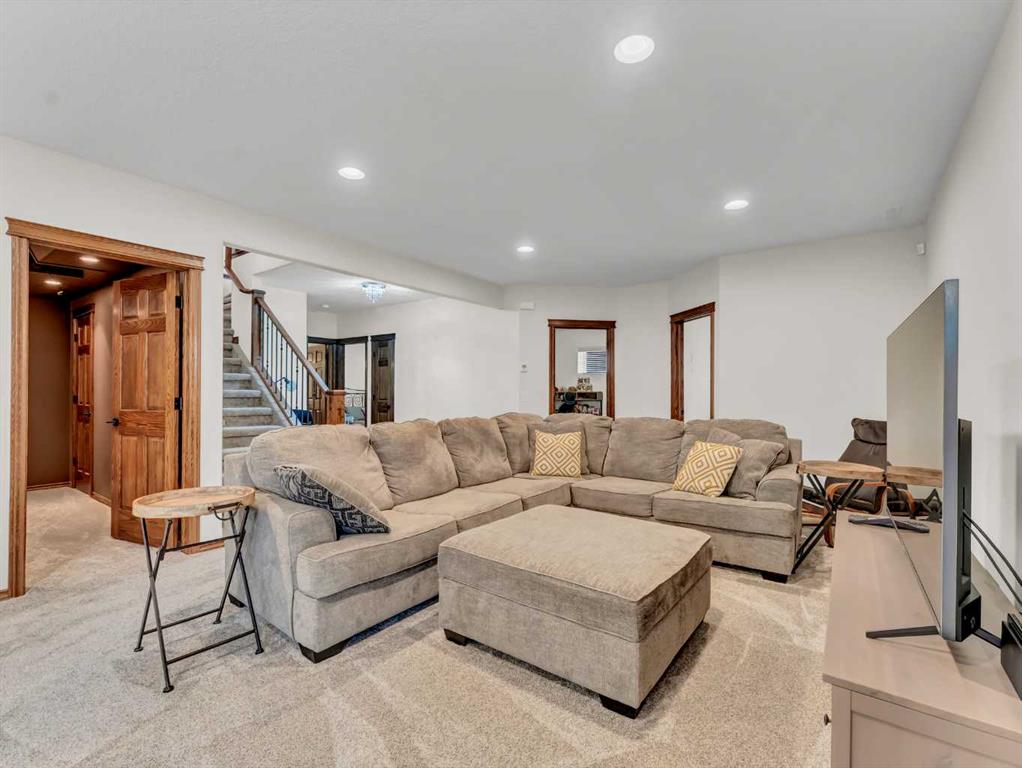 247 Sierra Road SW