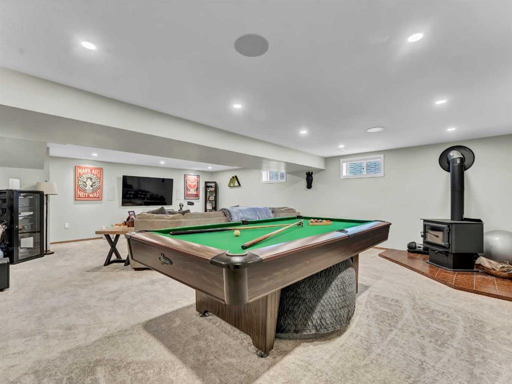 18 Cook Court SE