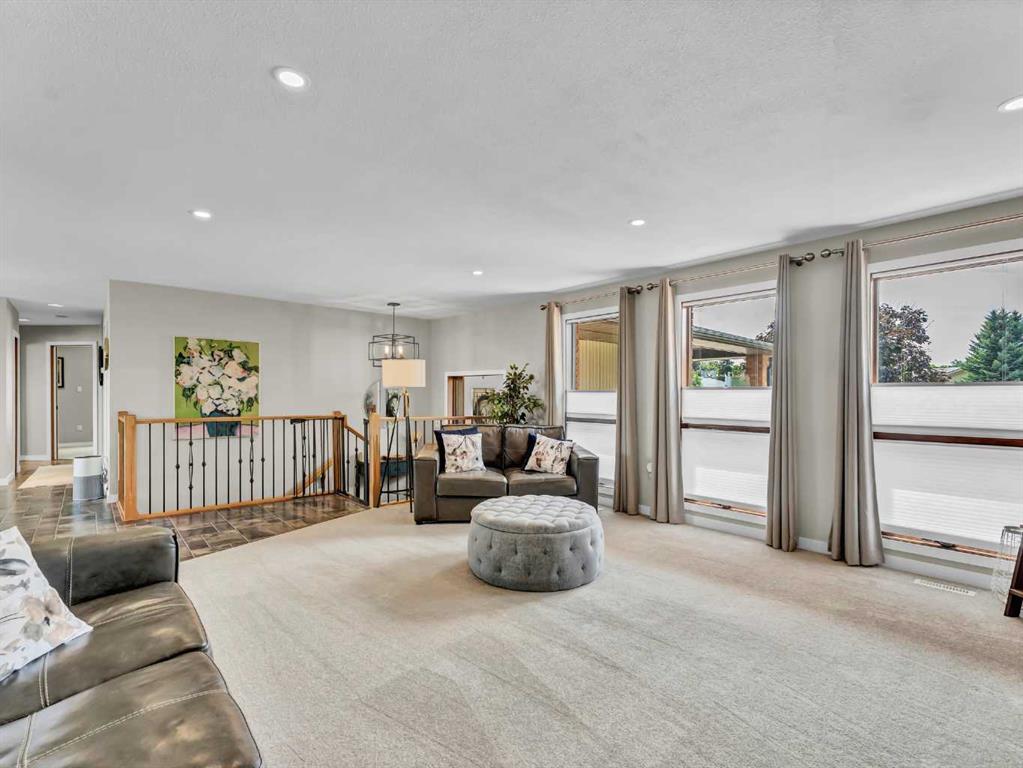 18 Cook Court SE