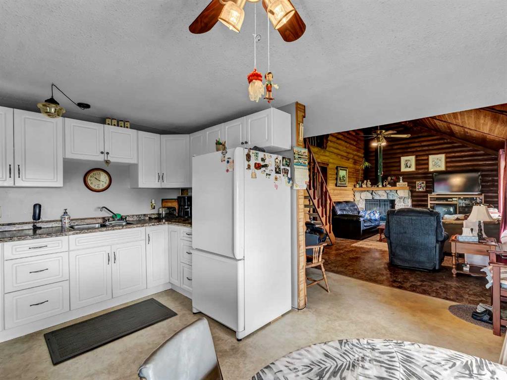 12228 Range Road 64  