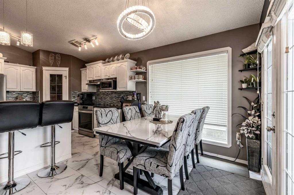 310 Jesmond Drive SW