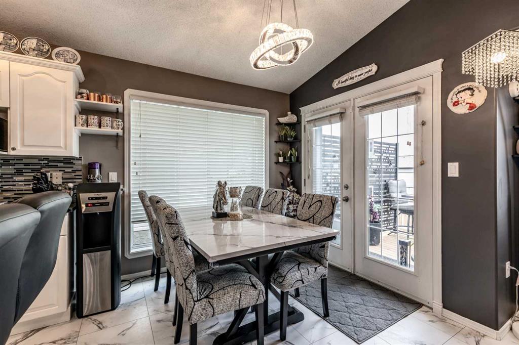310 Jesmond Drive SW