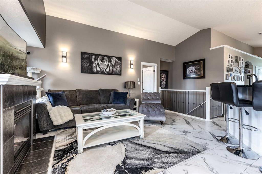 310 Jesmond Drive SW