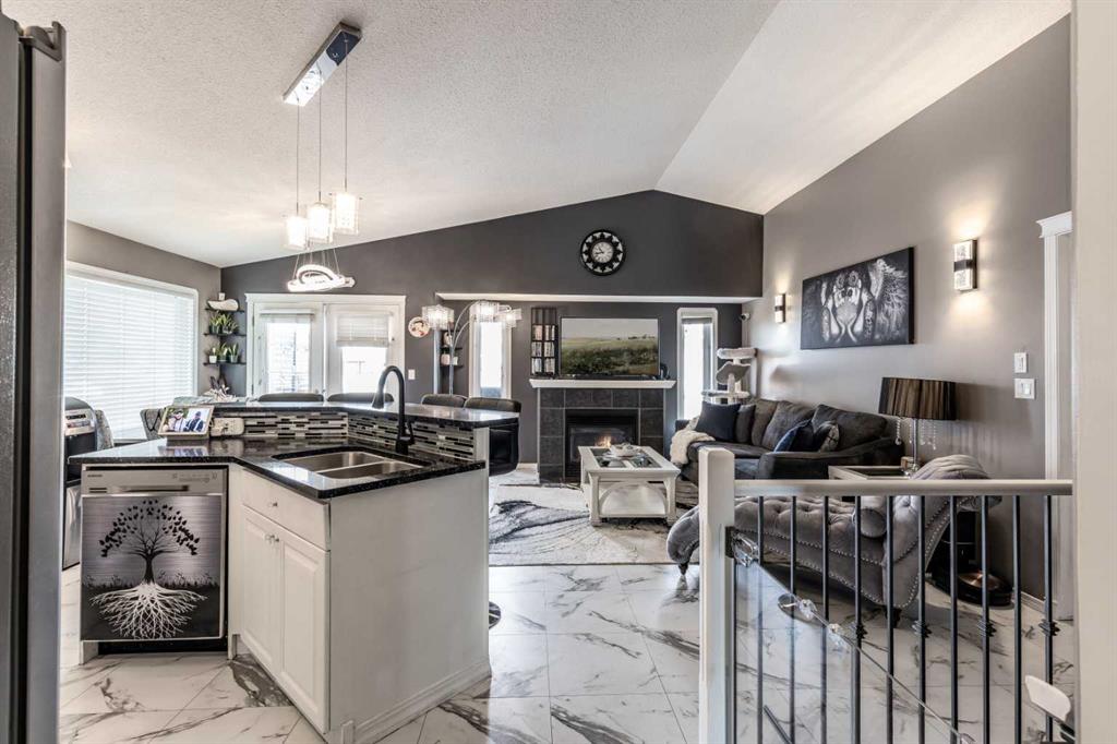 310 Jesmond Drive SW