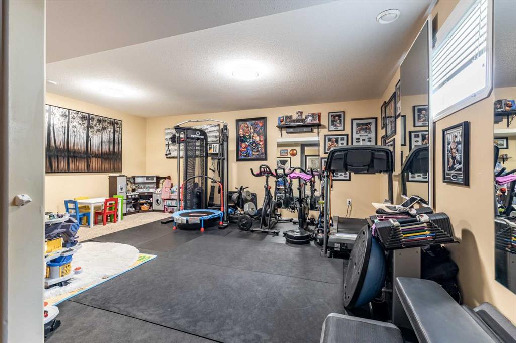 310 Jesmond Drive SW
