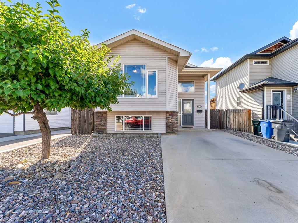 16 Terrace Avenue NE, Medicine Hat