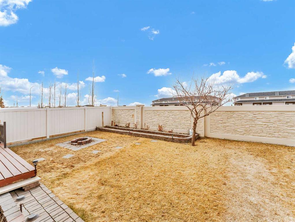 356 Somerside Crescent SE
