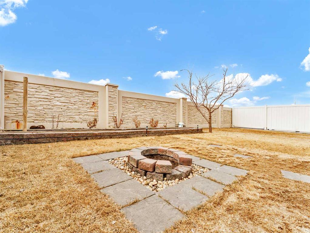 356 Somerside Crescent SE