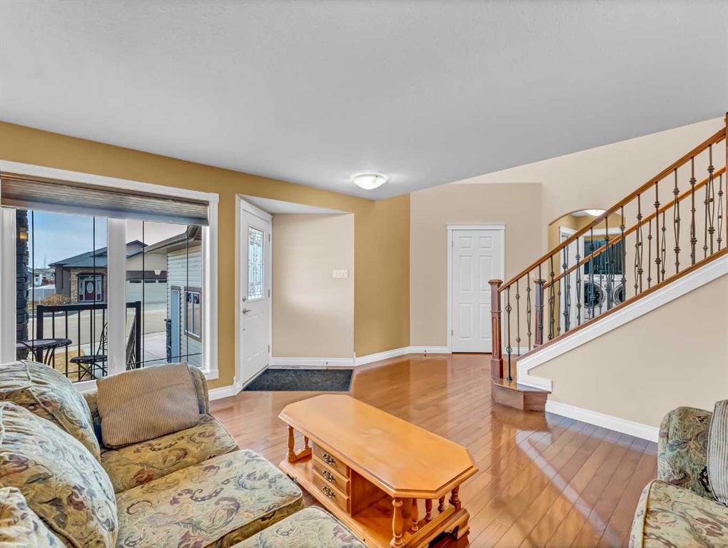 356 Somerside Crescent SE