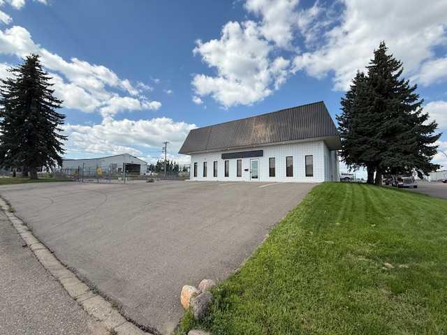 2230 9 Avenue SW, Medicine Hat