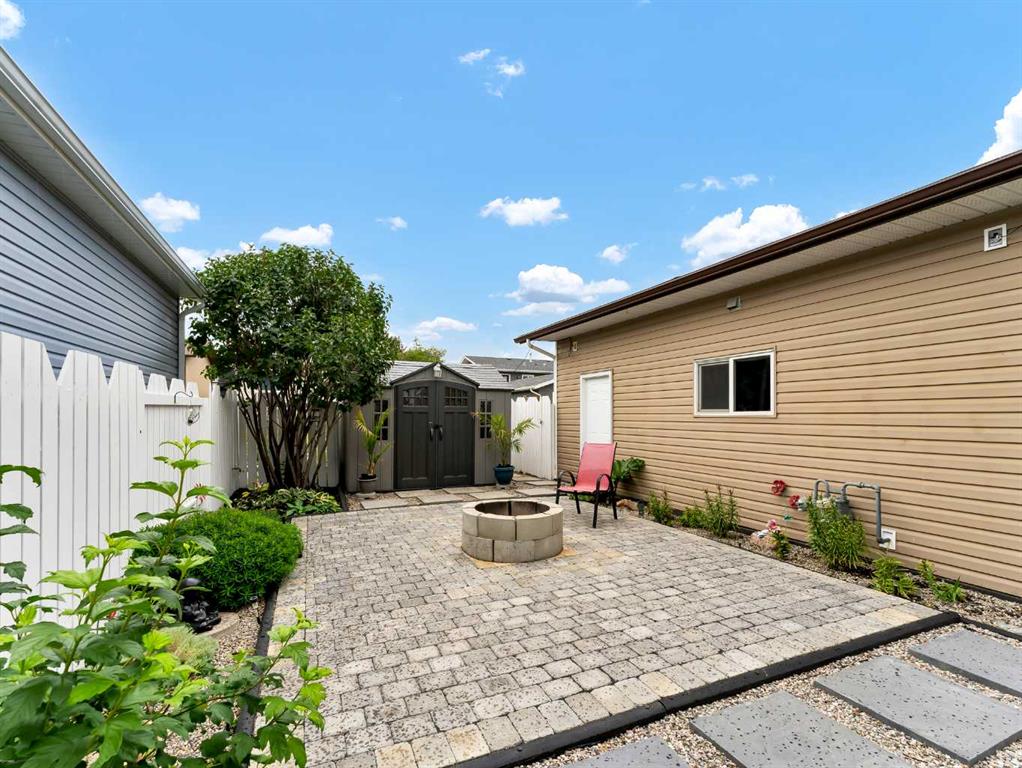 48 Strong Avenue SE