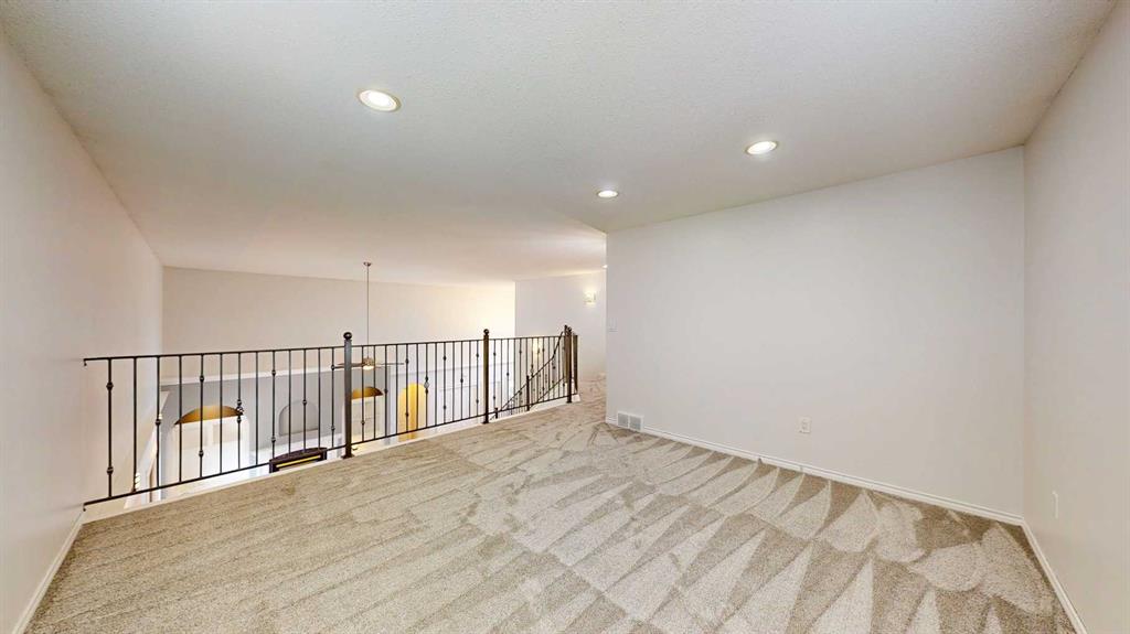368 East 7 Avenue 