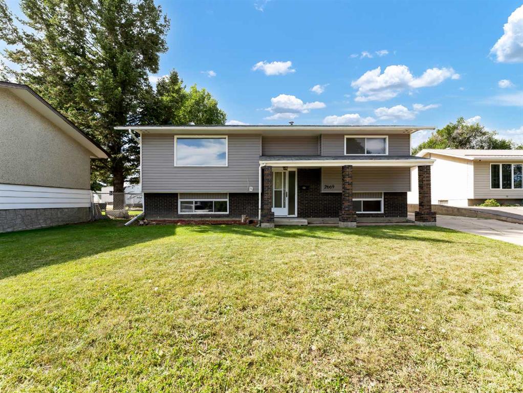 2669 24 Street SE, Medicine Hat