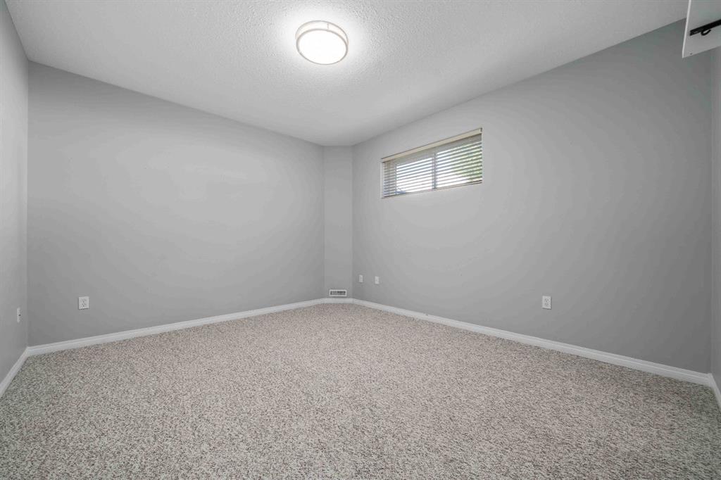 40 Stratton Close SE