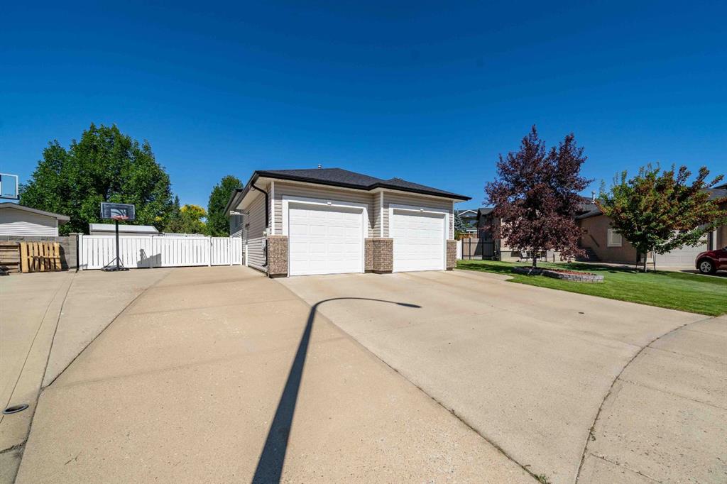 40 Stratton Close SE