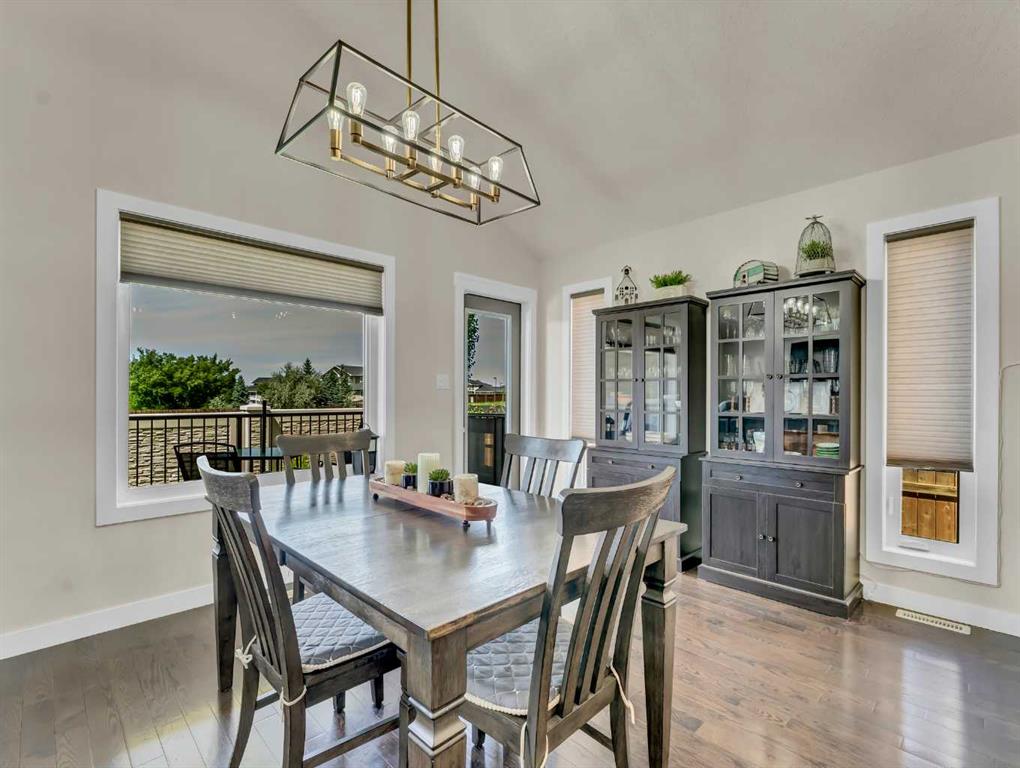 84 Somerside Way SE
