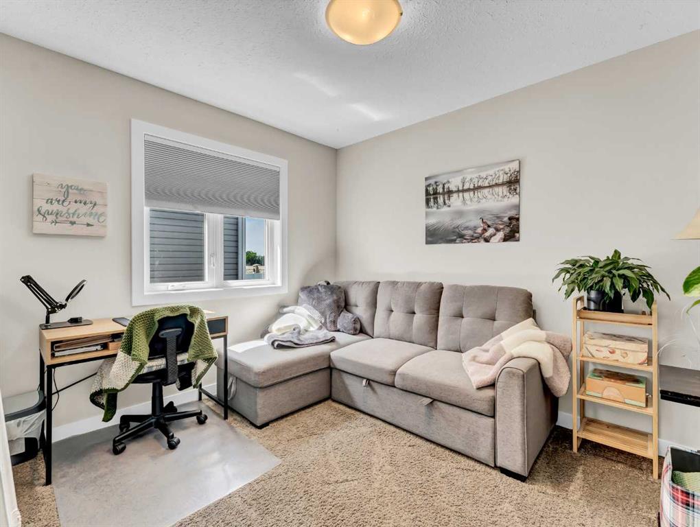 84 Somerside Way SE