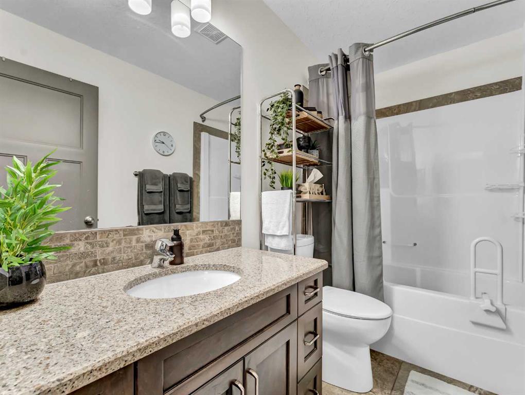 84 Somerside Way SE