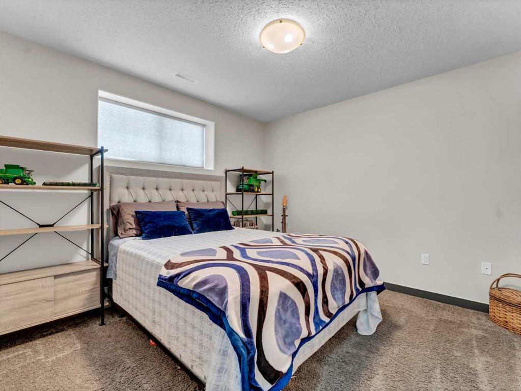 84 Somerside Way SE