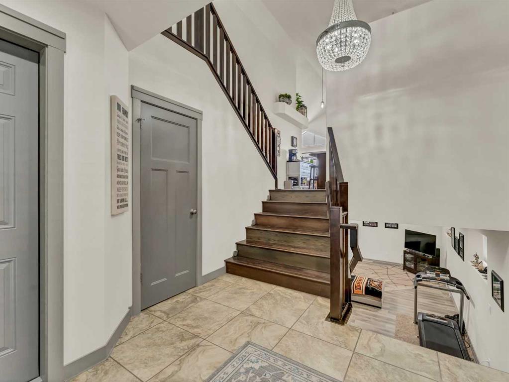 84 Somerside Way SE