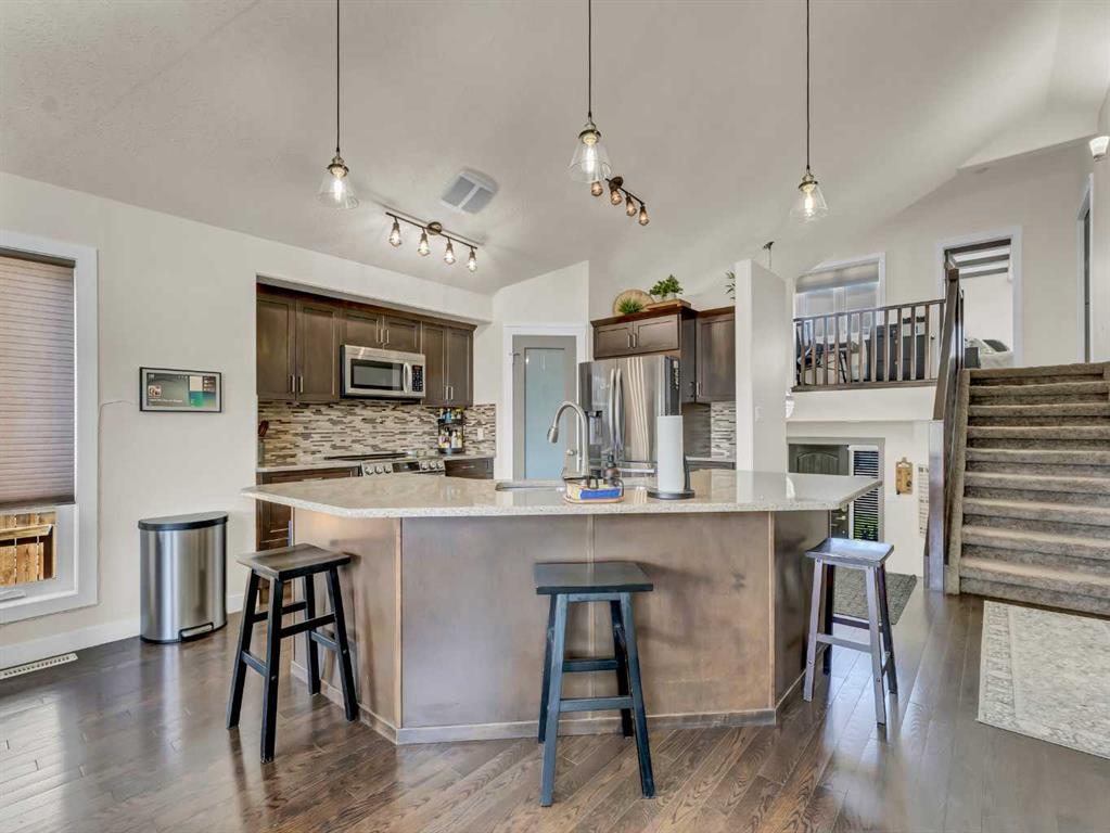 84 Somerside Way SE