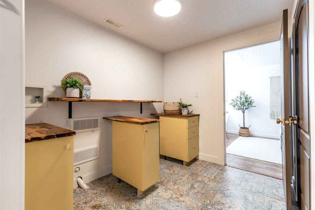 129 Sunrise Road SW