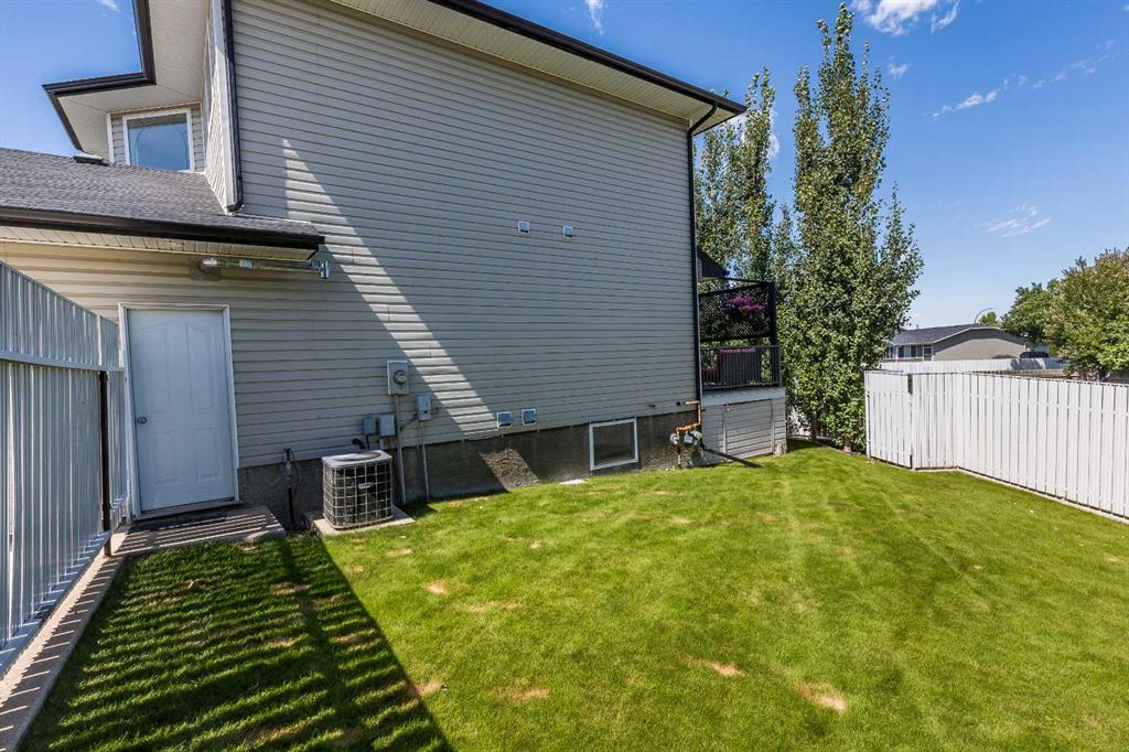 45 Stein Close SE