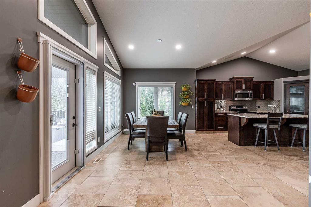 67 Desert Blume Gate SW