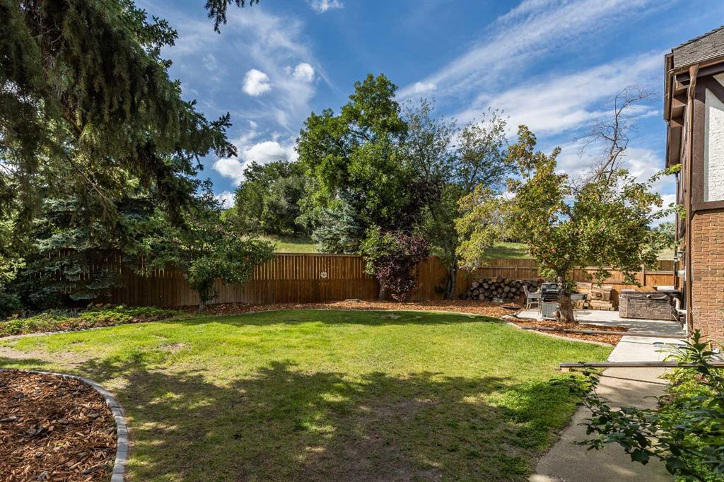 1236 Parkview Drive NE