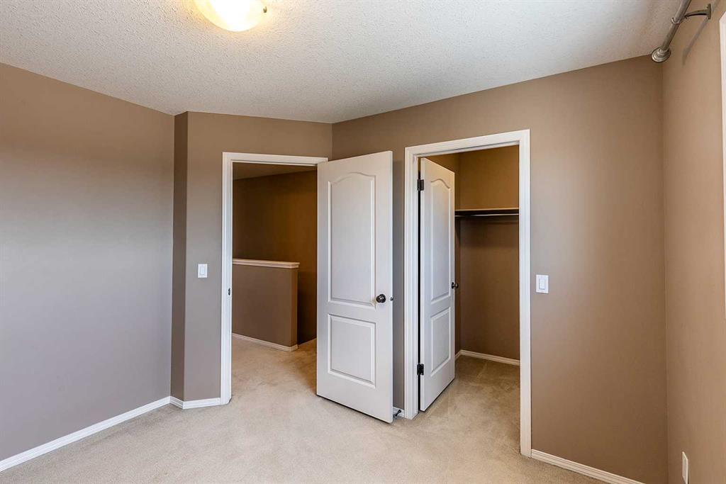 336 Northlands Pointe NE