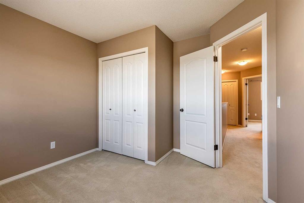 336 Northlands Pointe NE
