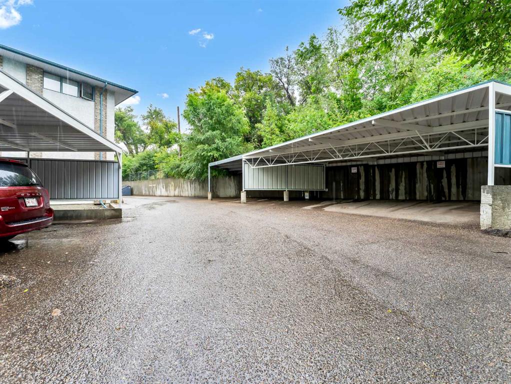 #2 407 Macleod Trail SE