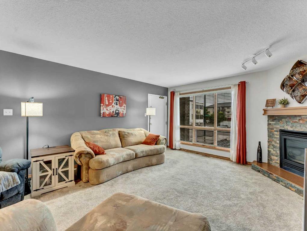 #2 407 Macleod Trail SE