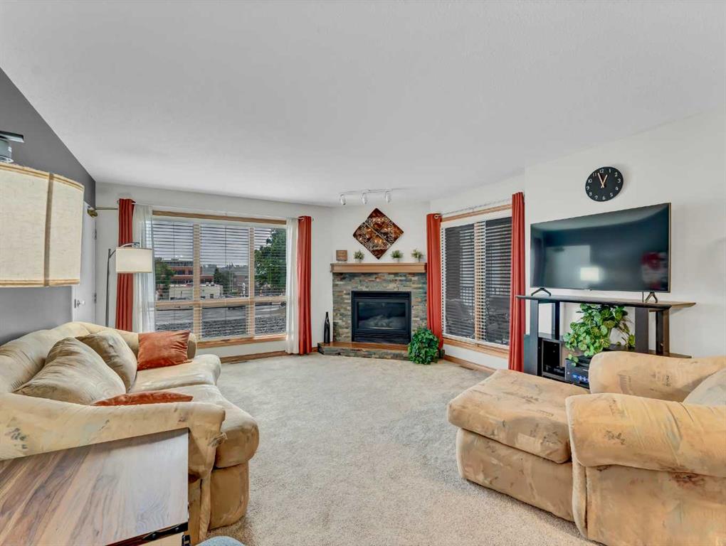 #2 407 Macleod Trail SE